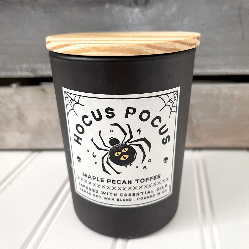 Hocus Pocus Halloween Candle